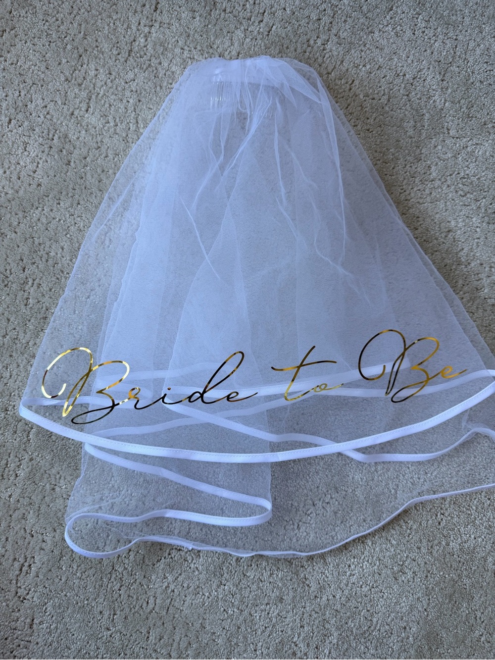 Bride to Be White Wedding Veil with Gold Script